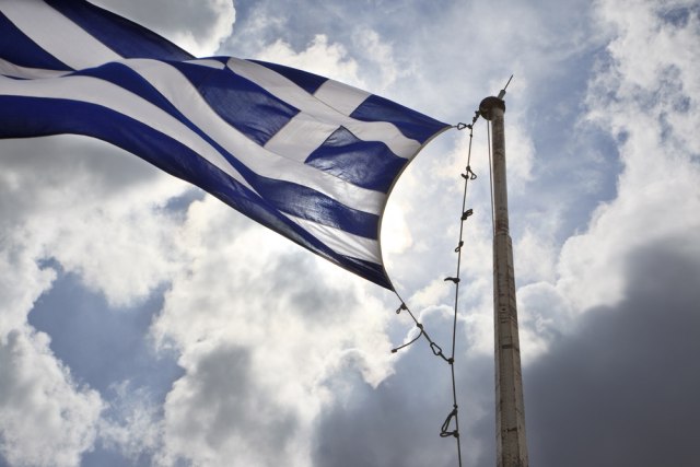 Grčka planira da migrantima daje trogodišnje dozvole i reši manjak radne snage