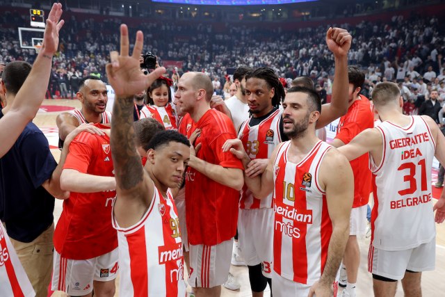 Zvezda "zgazila" Partizan; Pirova pobeda; Obradoviæ: Šteta što nemam odgovor