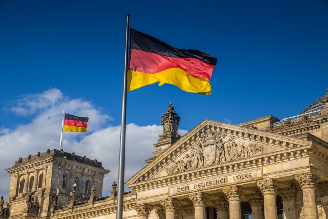 Nemaèka pada: Jedna zemlja "preskaèe" ekonomsku silu