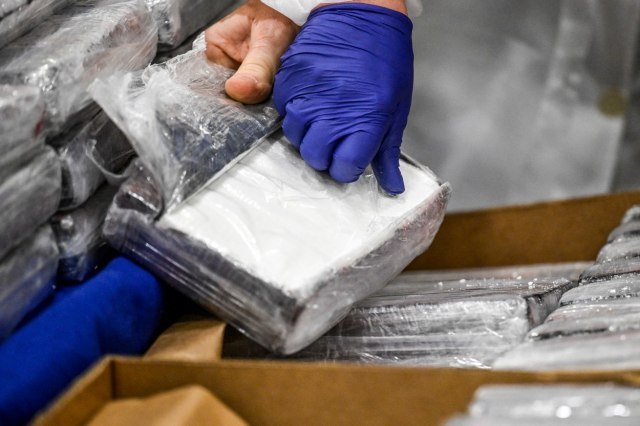 Prodaja kokaina za rekreativnu upotrebu: Da li je moguæe i u Srbiji? VIDEO