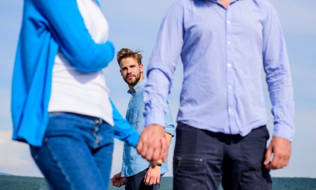 ASTRO SREDA: Lavovi maštaju o ZAUZETOJ OSOBI, Rakovima sve “LEŽE NA SVOJE MESTO”, a Strelac mora da razgovara o PROBLEMIMA sa partnerom