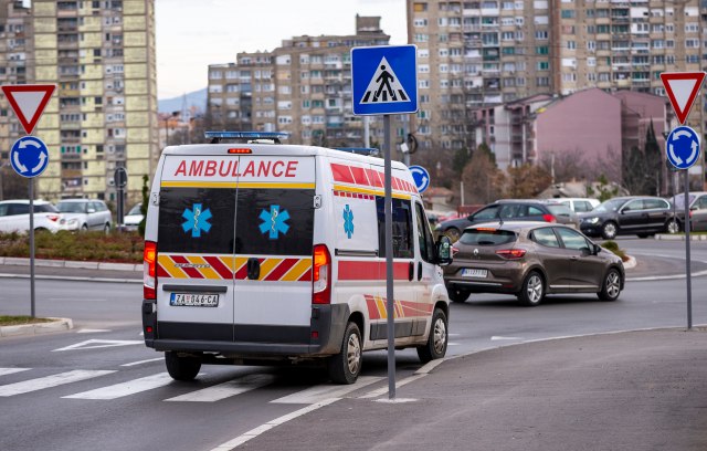 Nesreća na putu Kruševac-Kraljevo: Sudarili se kamion i automobil