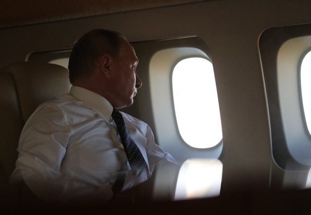 Putin sent a chilling message 500 km from Berlin