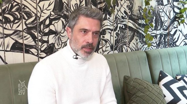 Jadran Malkovič otkrio da li će biti 3. sezone „Azbuke našeg doba“, a onda otkrio: Došao sam do momenta kad želim da znam gde je zaista dom (VIDEO)