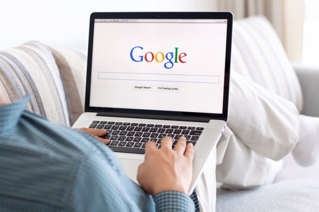 Kako da obrišete istoriju Google pretrage koji god uređaj da koristite