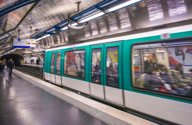 Ove godine počinje gradnja depoa i radovi na tri stanice prve linije metroa