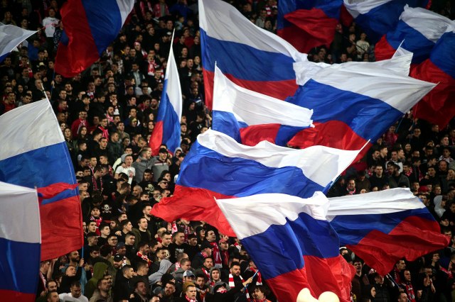 Novinar Nove nazvao navijaèe Crvene zvezde izdajnicima Srbije