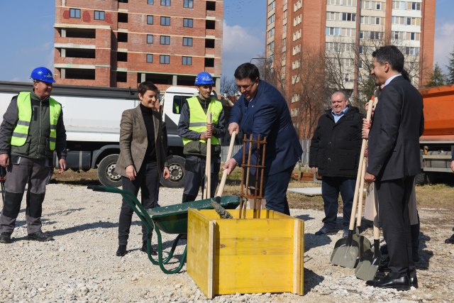 Brnabić: Ulaže se dodatnih 25 miliona evra u NTP u Nišu; Počela druga faza radova FOTO