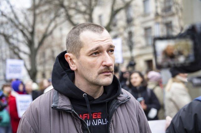 Arrest warrant issued for Alexei Navalny's brother PHOTO