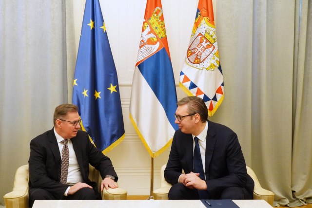 Vučić sa Janošem Babitijem: Razgovor o napretku Srbije FOTO