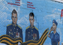 Mural posveæen poginulim ruskim vojnicima u ruskom gradu Solneènogorsku/BBC