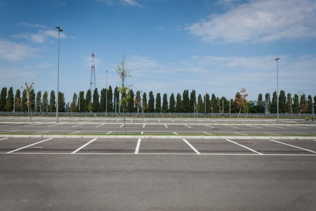 Novih 60 mesta: Rešava se problem nedostajućih parkinga u prestonici