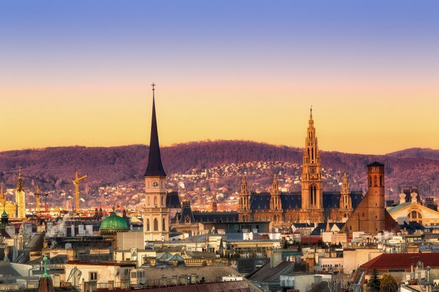 Iz udobnosti svoga doma prošetajte jednim od najlepših gradova u Evropi VIDEO