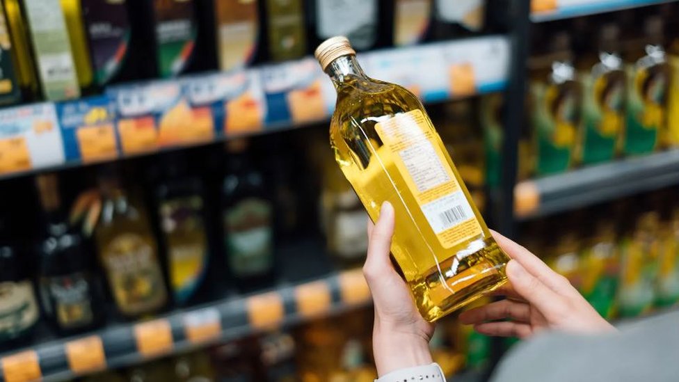 Европејците се соочуваат со рекордно високи цени на маслиновото масло во супермаркетите/d3sign/Getty Images