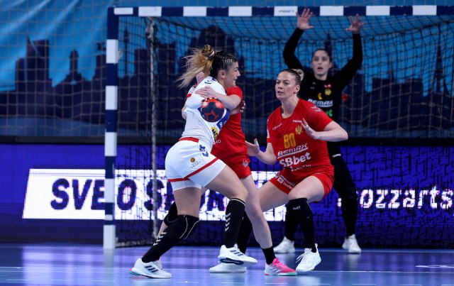 Hrabro srce Srbije, ali Crna Gora bolja za gol!