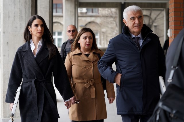 Kecmanović couple before the court: The families of the murdered are posing questions