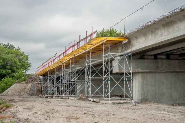 Rekonstruišu se dva mosta u Zrenjaninu