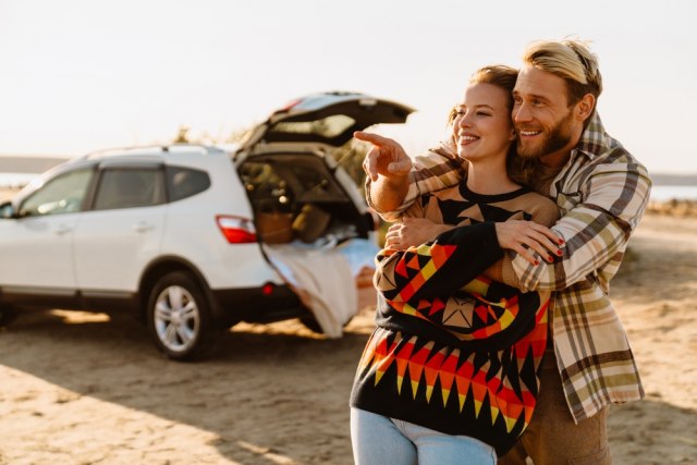 Govor tela otkriva SKRIVENE EMOCIJE muškarca: Ovo je siguran ZNAK da je 