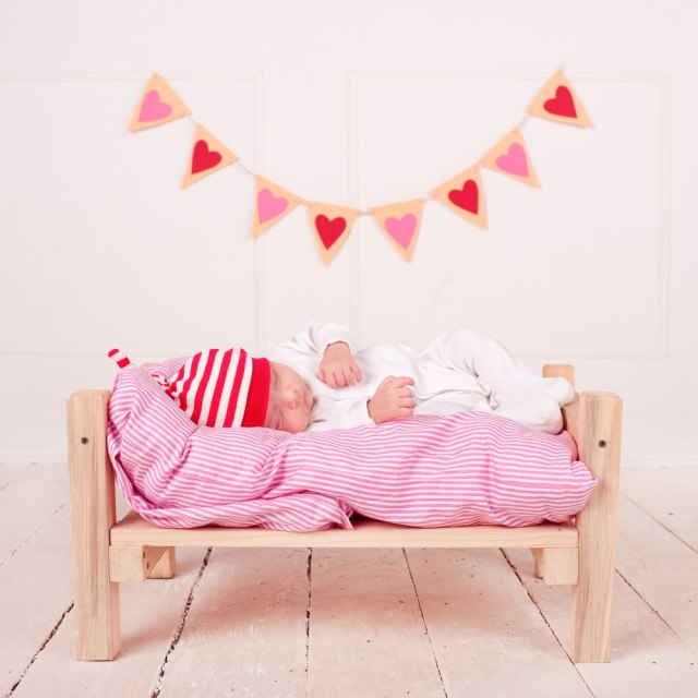 Milionski pregledi za PREDIVNOG STARIJEG BRATA: Prvi susret dečaka sa tek rođenom sestrom RAZNEŽIO SVE koji su pogledali VIDEO!