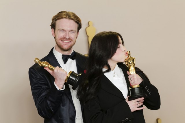 Okrivene TAJNE sa dodela Oskara: Ovo je razlog zašto zvezde GLADUJU do kraja šoua, pa i ređaju pehove kao da se u tome takmiče!