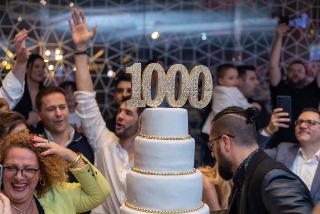 Voditelji PRVE TELEVIZIJE na proslavi 1000. epizode serije 