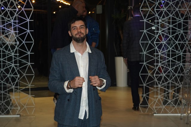 Ono što gledate je još i UBLAŽENO - Stevan Piale otkrio šta se dešava sa Unom i Lukom, pa se prisetio početaka serije: Osećao sam se KAO NA EKSKURZIJI