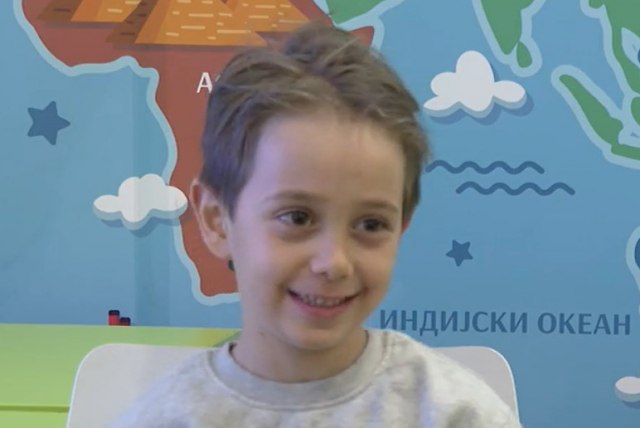 Upoznajte sedmogodišnjeg Simona Pavića koji mašta da postane kao NIKOLA TESLA: Ide u drugi razred, a matematiku drži u MALOM PRSTU!