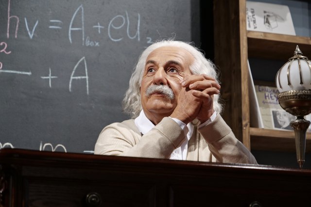 Zagonetku Alberta Ajnštajna može da reši samo DVA ODSTO POPULACIJE: Da li ste među njima?