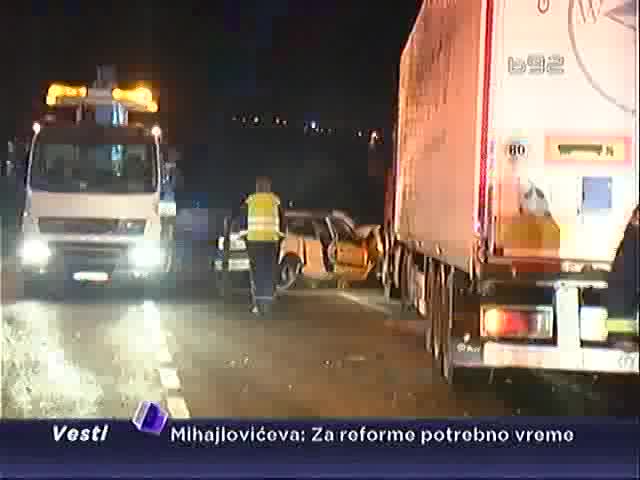 MUP: Kamion izazvao noćašnju nesreću