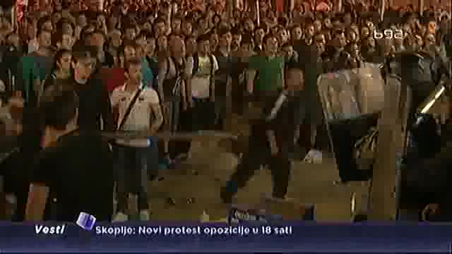 B92 u Skoplju: Miran dan, èekaju se protesti