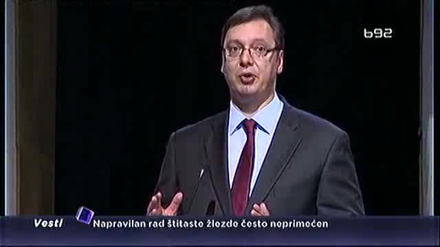 Vučić: Sindikalci, uđite u cipele ministara
