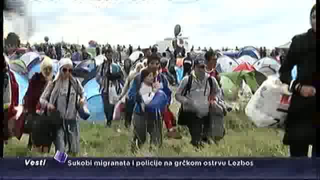 Stotine migranata pobegle mađarskoj policiji
