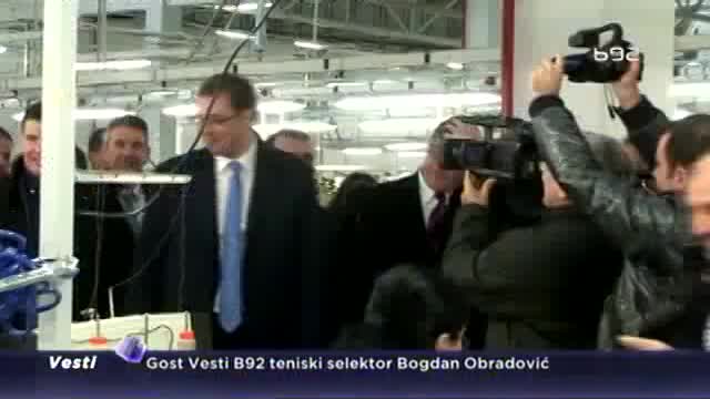Vučić otvorio fabriku: Država nije razumela