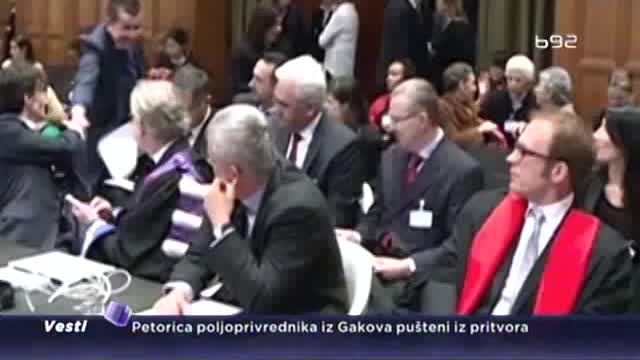 Vučić odgovorio Izetbegoviću