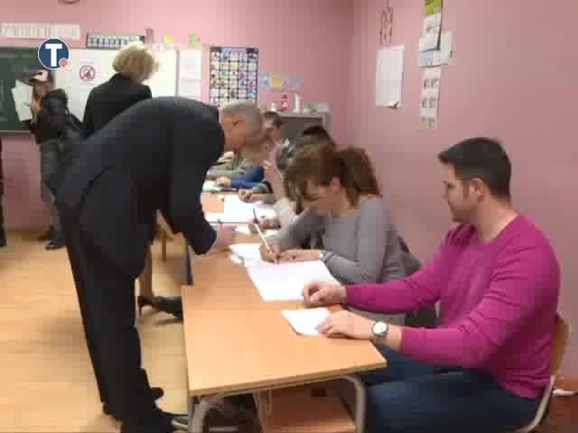Glasao predsednik Tomislav Nikoliæ