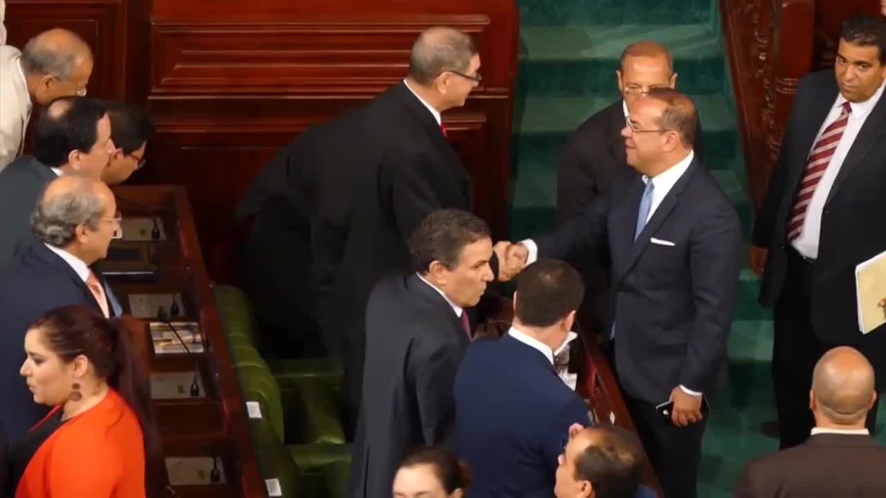 Premijeru Tunisa izglasano nepoverenje