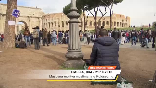 Masovna molitva muslimana u Koloseumu