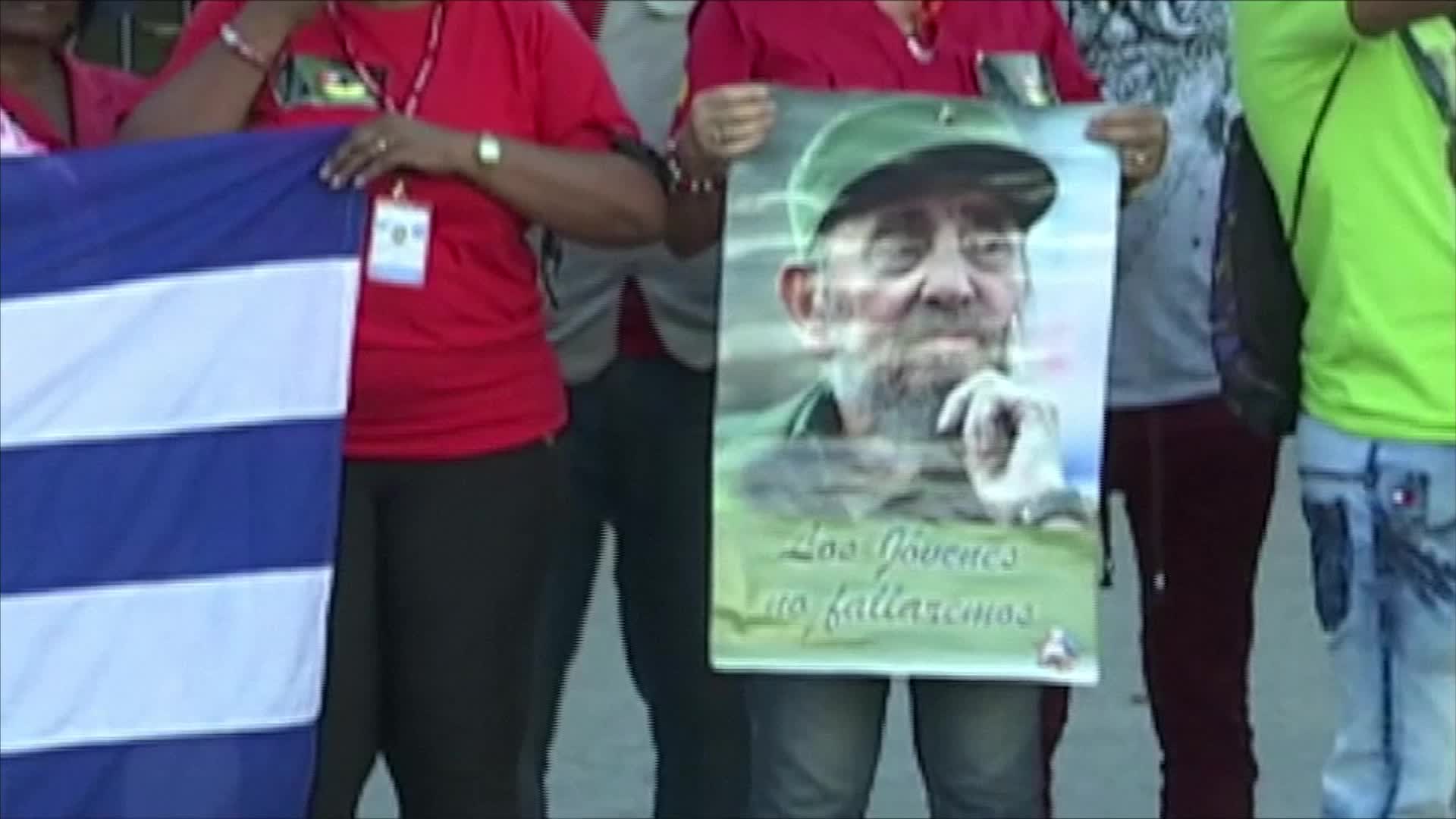 Pogrebna povorka za Fidela