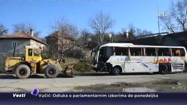 Autobus sa srpskim vojnicima sleteo u ponor