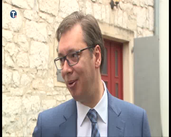 Vučić o protestima: U redu je dok je mirno