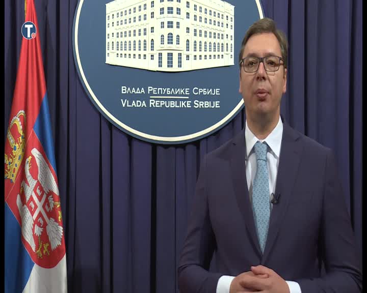Vučić čestitao Dan pobede na ruskom