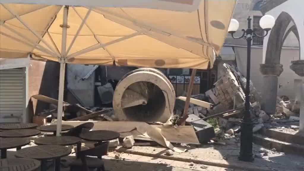 Kos pod ruševinama zbog zemljotresa-stradalo dvoje