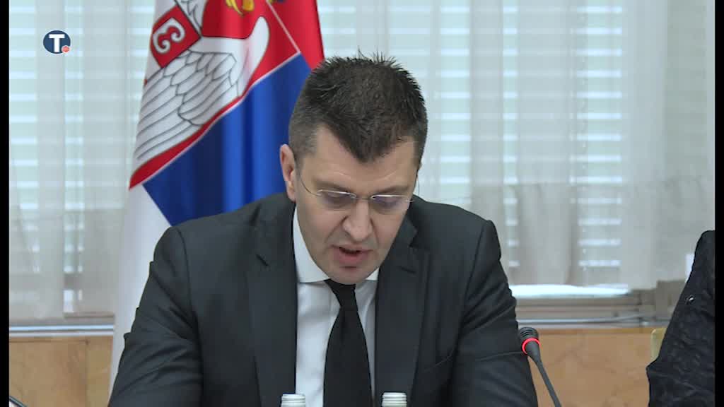 Ministar se izvinio svim graðankama Srbije koje je uvredio