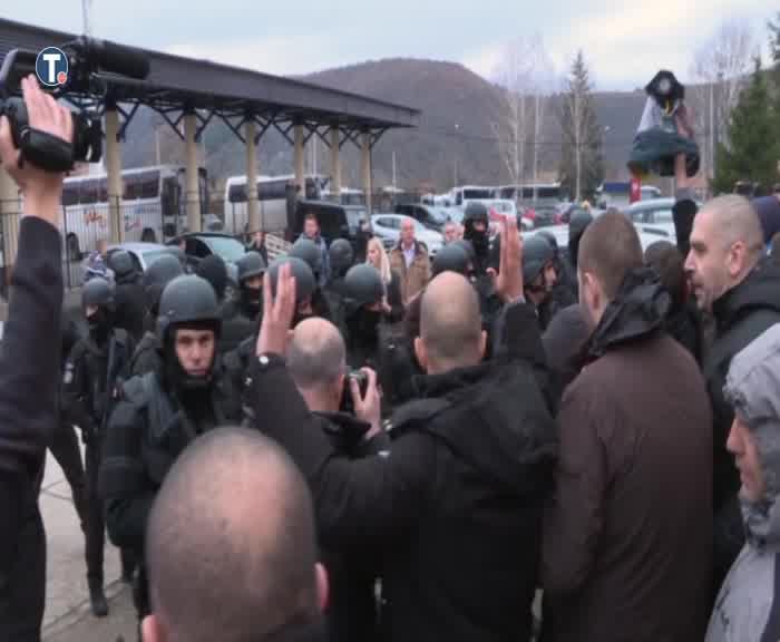 Objavljen snimak hapšenja u Mitrovici