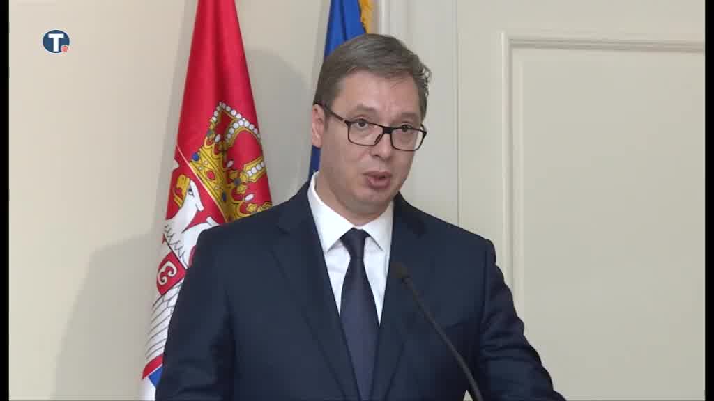 Vučić: Gledaću da ubedim narod