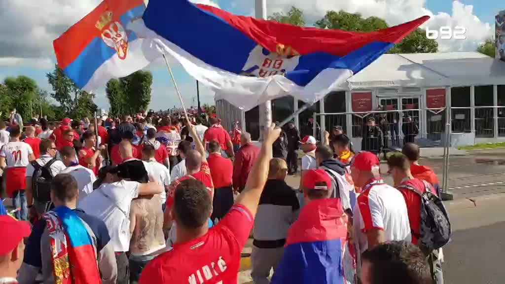 Srpski navijaèi u "korteu" stigli do Kalinjingrad Arene