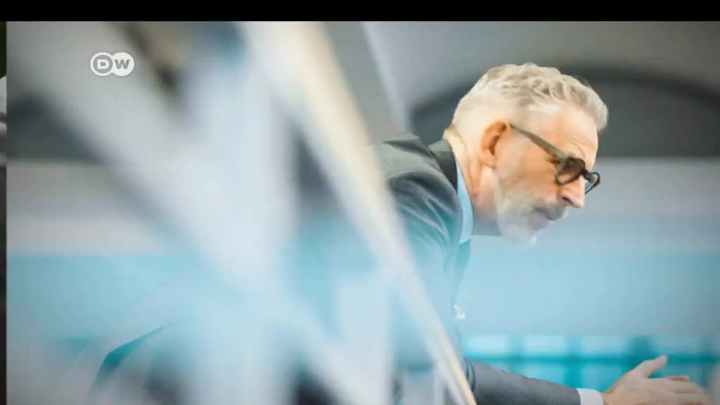 Muškarci, evo šta morate da naučite od princa Čarlsa VIDEO