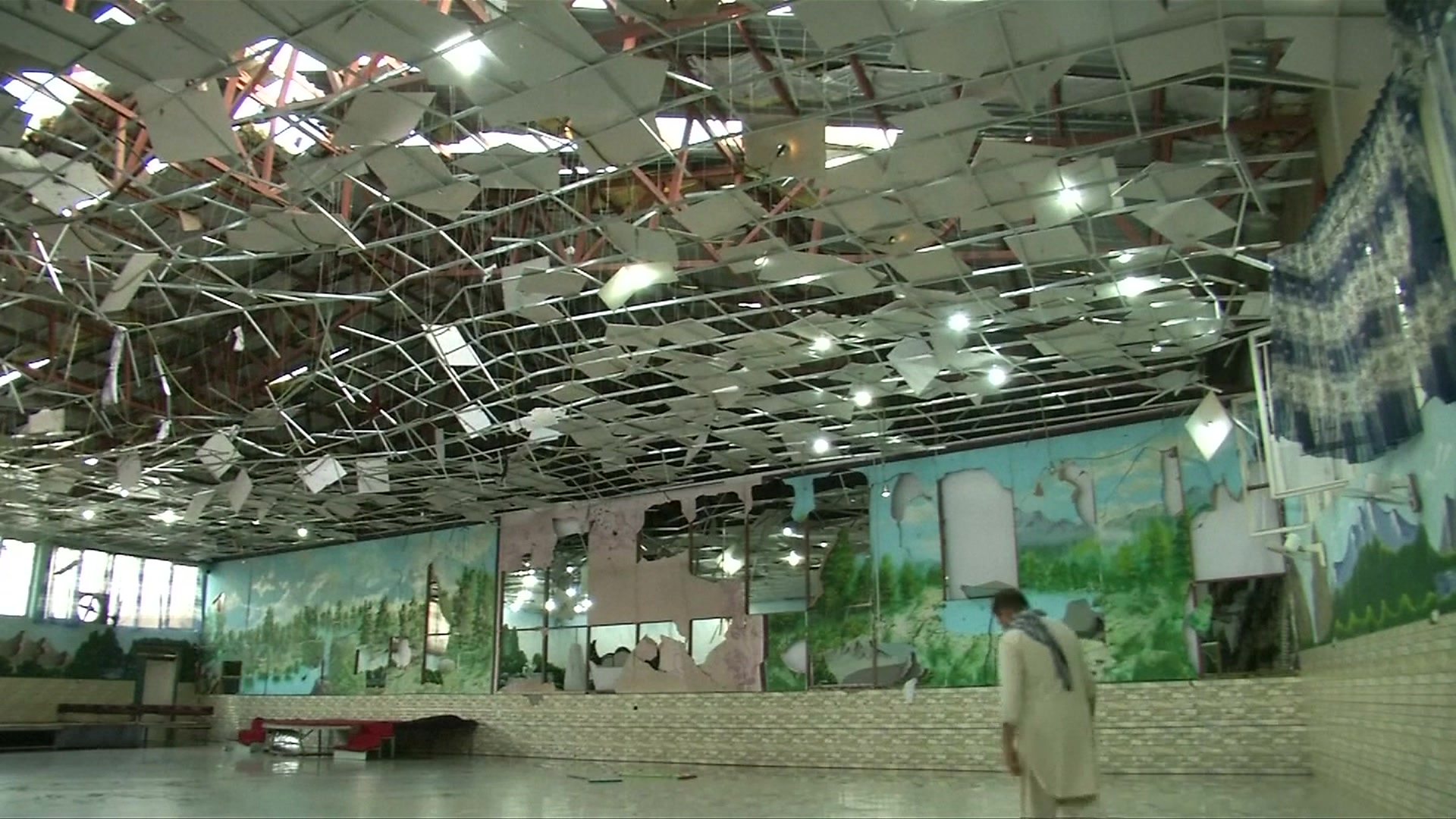 Suicide bomber targets Kabul wedding