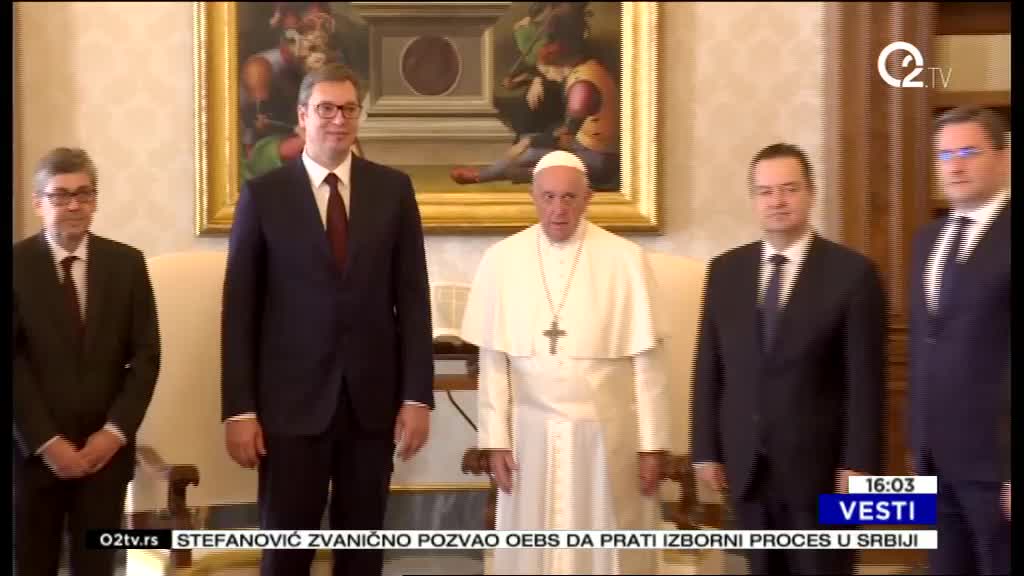 Vučić se sastao sa papom Franjom
