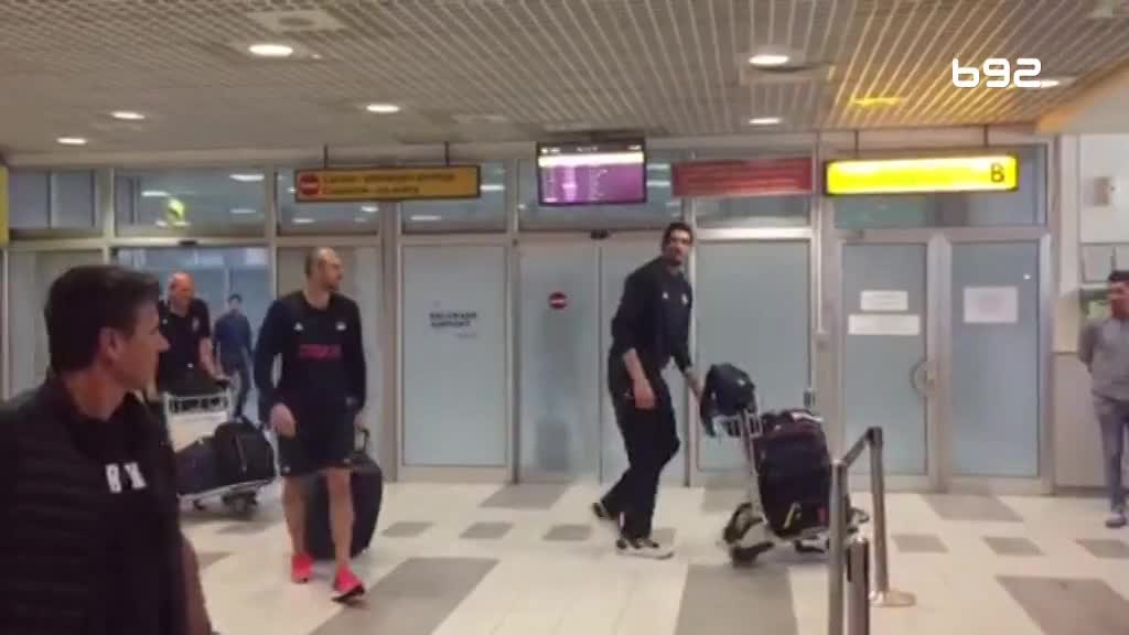 Košarkaši Srbije se vratili u Beograd